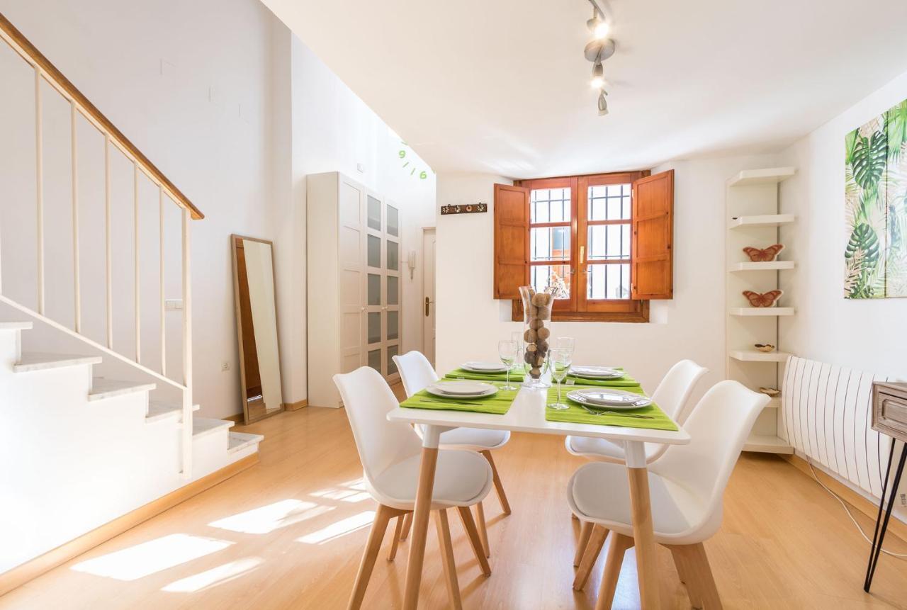 Abades Giralda Suite Sevilla Bagian luar foto